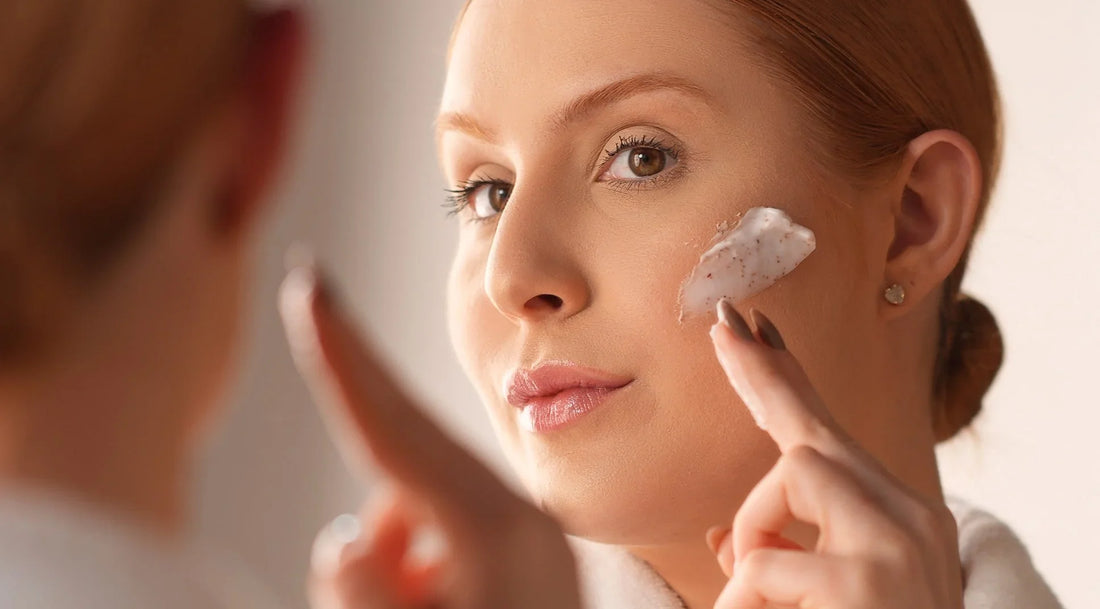 Esfoliação Facial: A Importância de Remover Regularmente as Células Mortas da Pele
